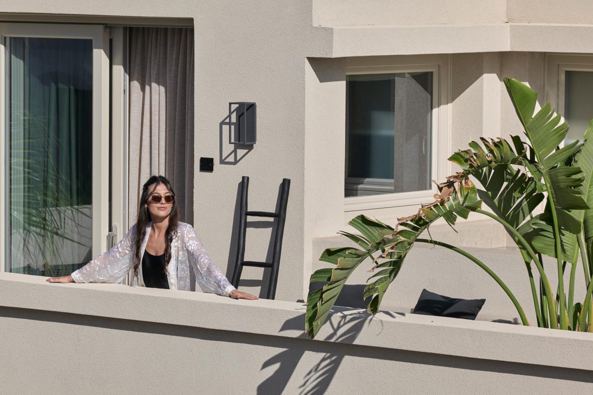 Alaso Design Suites Fira  Exterior foto